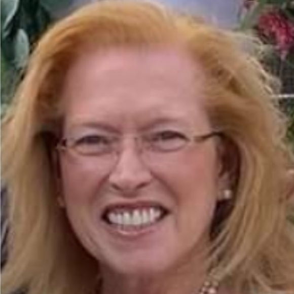 Meet your Posher, Wanda - Picture 4 of 5